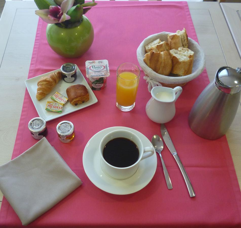 Domitys Le Jardin Des Trois Rois Aparthotel Romorantin-Lanthenay Buitenkant foto